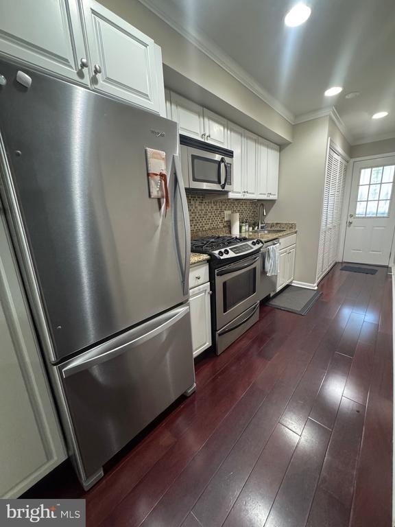 26 17th Street Se - Photo 16
