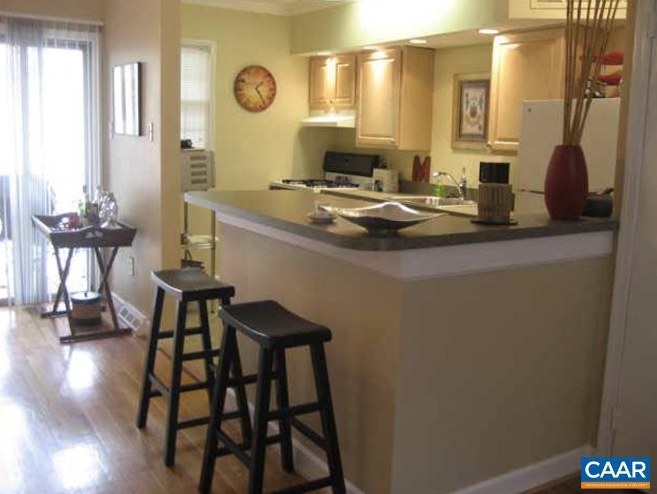 111 Hessian Hills Rdg - Photo 0