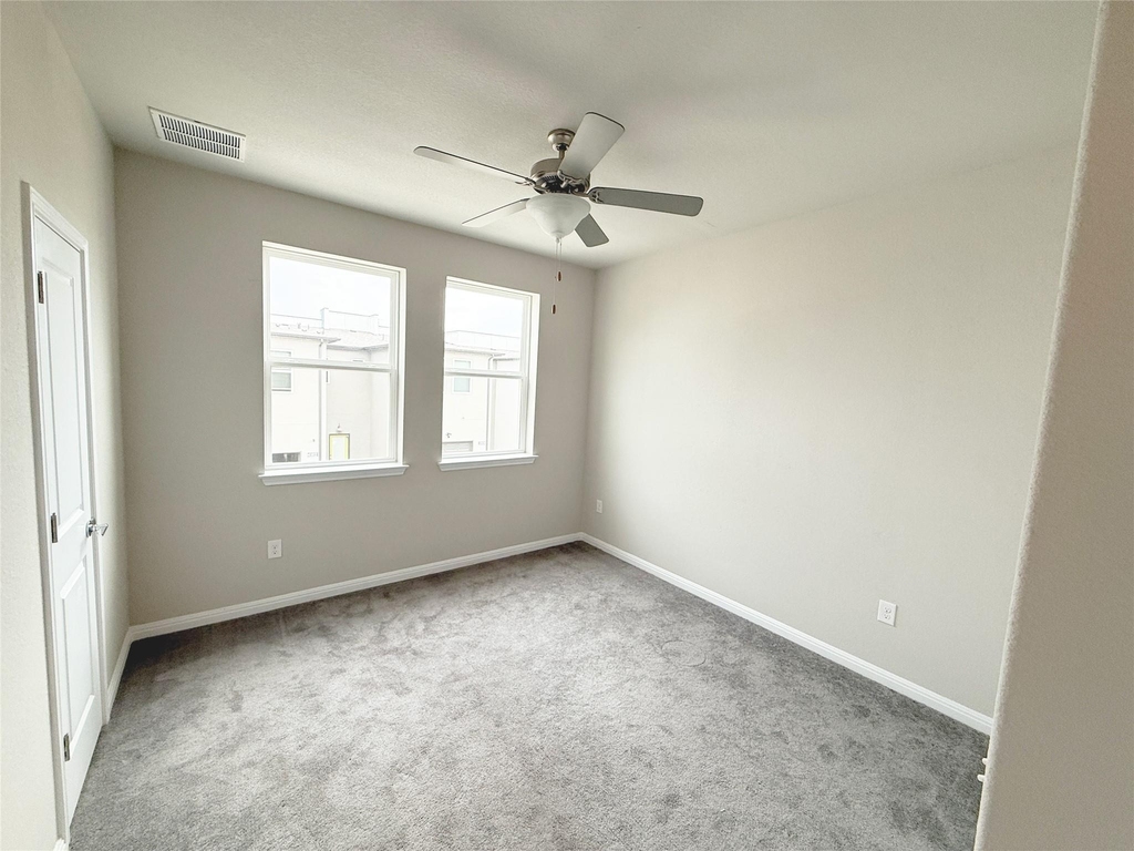 9015 Cattle Baron Path - Photo 4