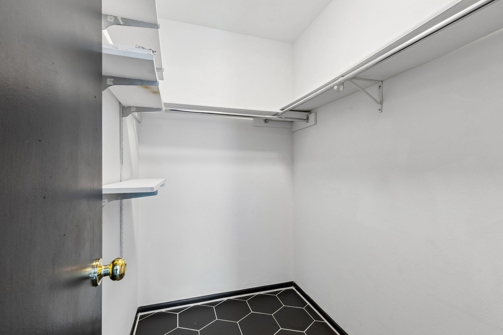 100 Lido Cir - Photo 21