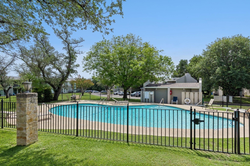 100 Lido Cir - Photo 18