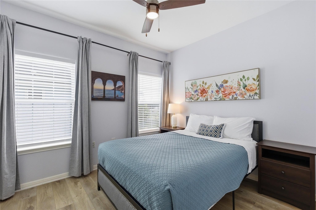 7510 Lazy Creek Dr - Photo 18