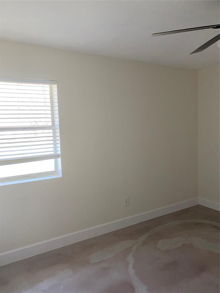 805 Laurel St - Photo 5