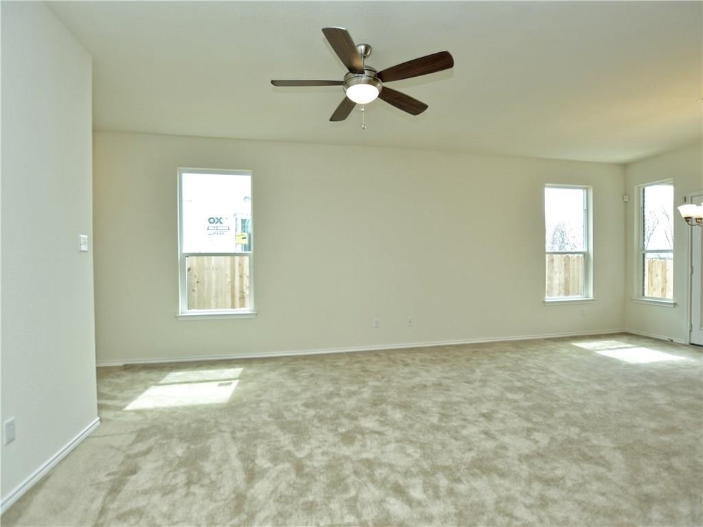 2950 Old Settlers Blvd - Photo 9