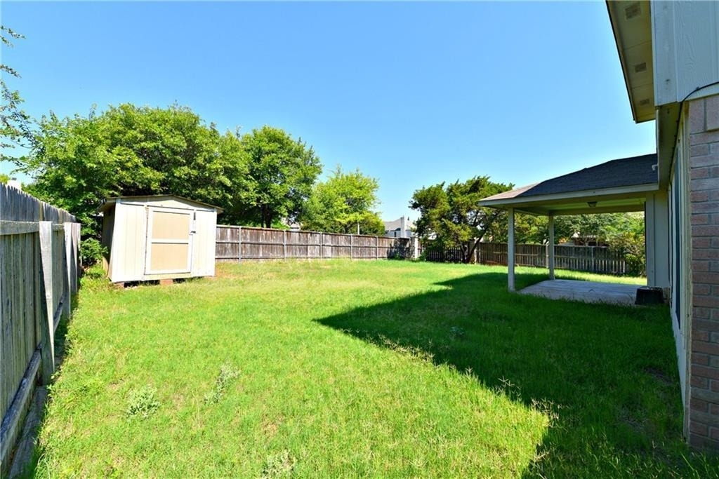 2813 Greenlee Dr - Photo 16