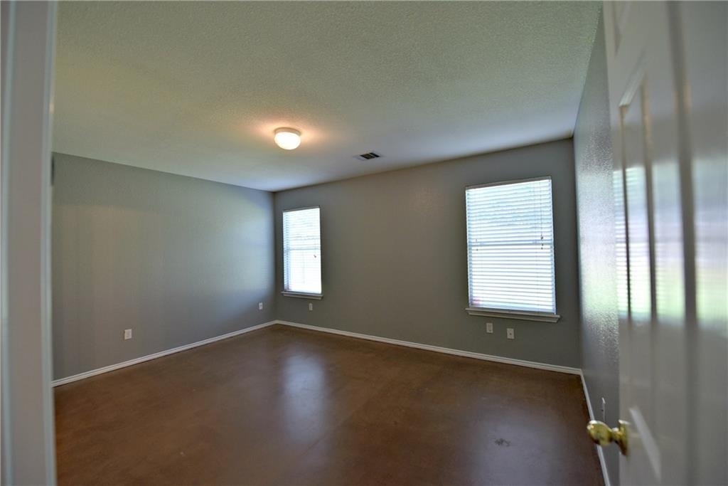 2813 Greenlee Dr - Photo 9