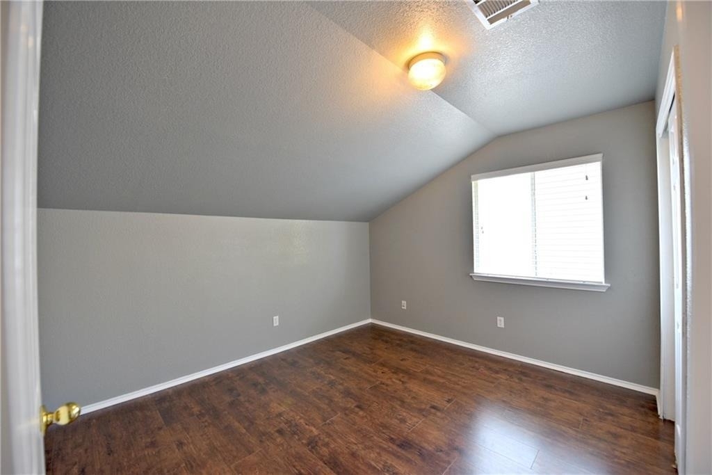 2813 Greenlee Dr - Photo 13