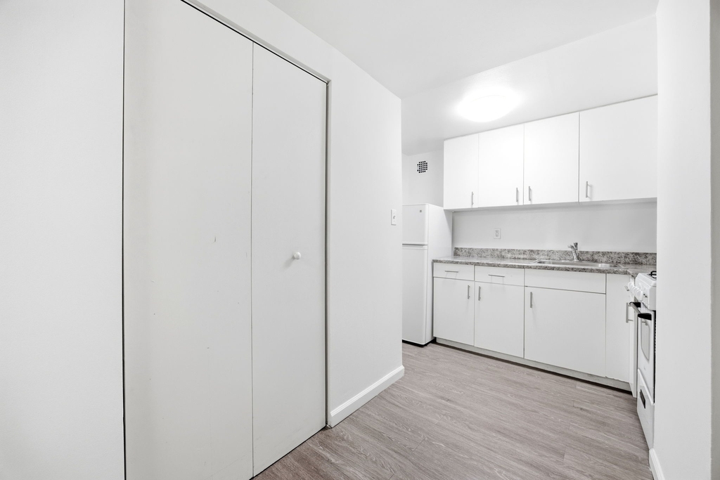 33 Gold Street - Photo 4