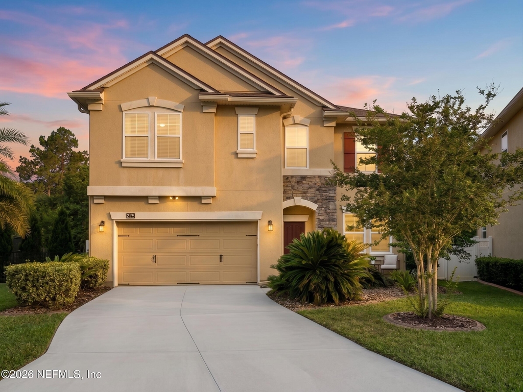 225 S Torwood Drive - Photo 0