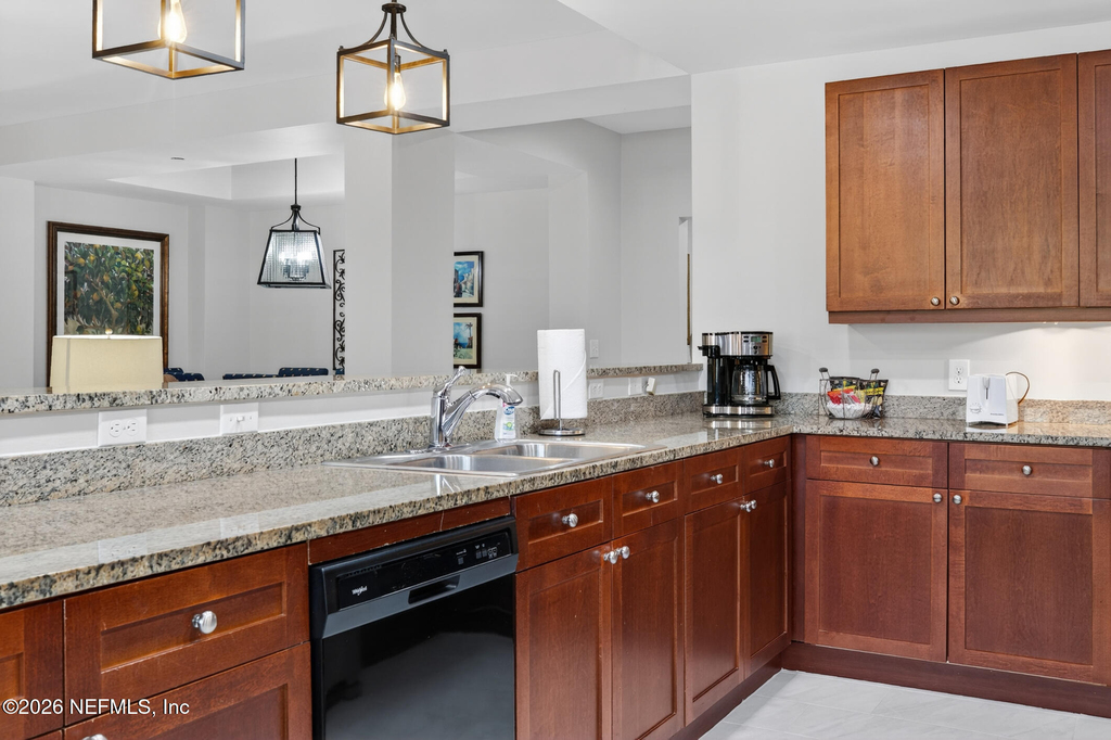 955 Registry Boulevard - Photo 13