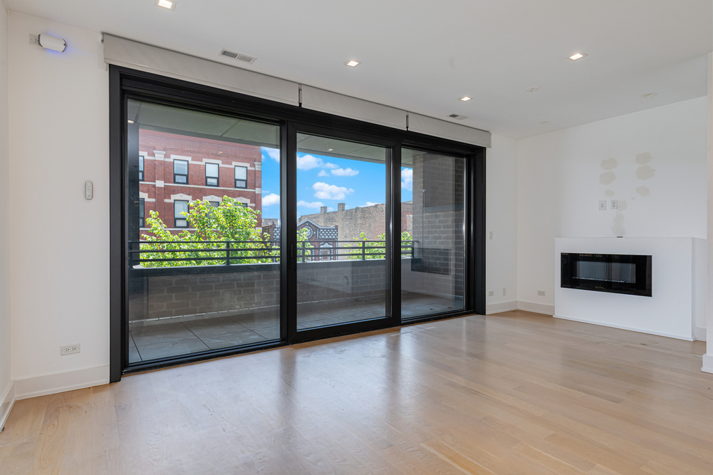 1522 W Chicago Avenue - Photo 7