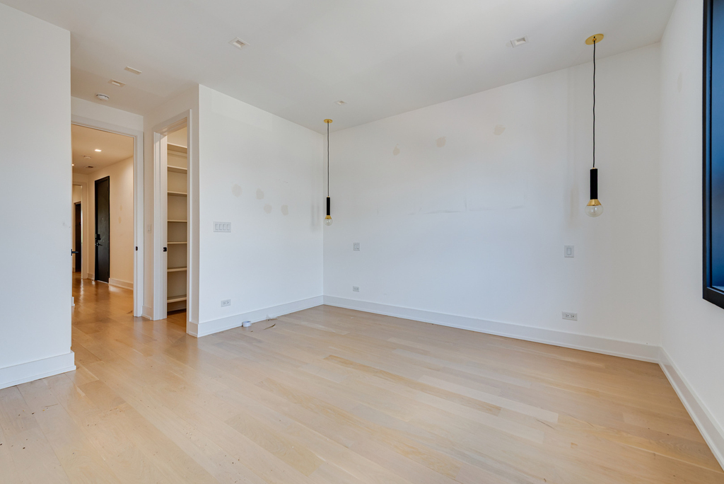 1522 W Chicago Avenue - Photo 11