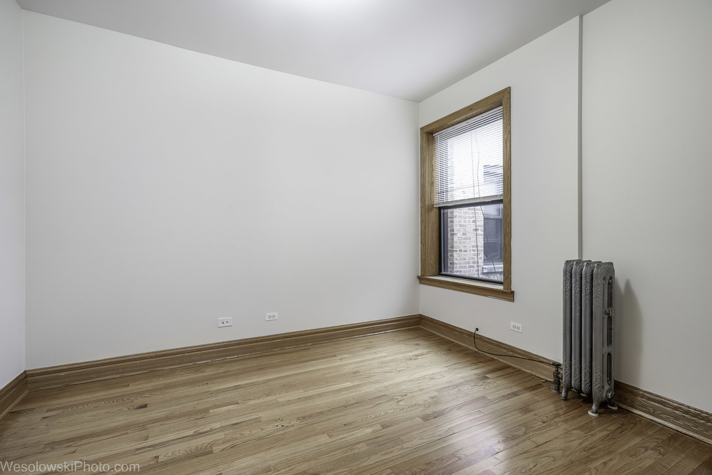 1165 E 54th Street - Photo 9