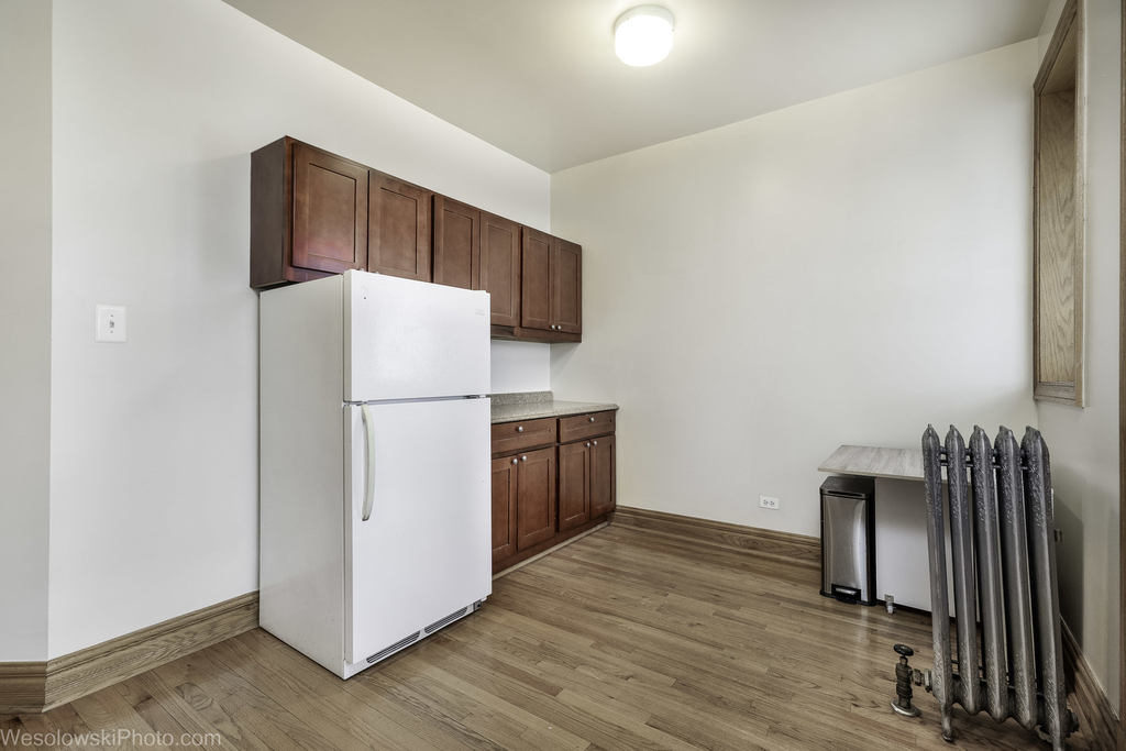 1165 E 54th Street - Photo 10