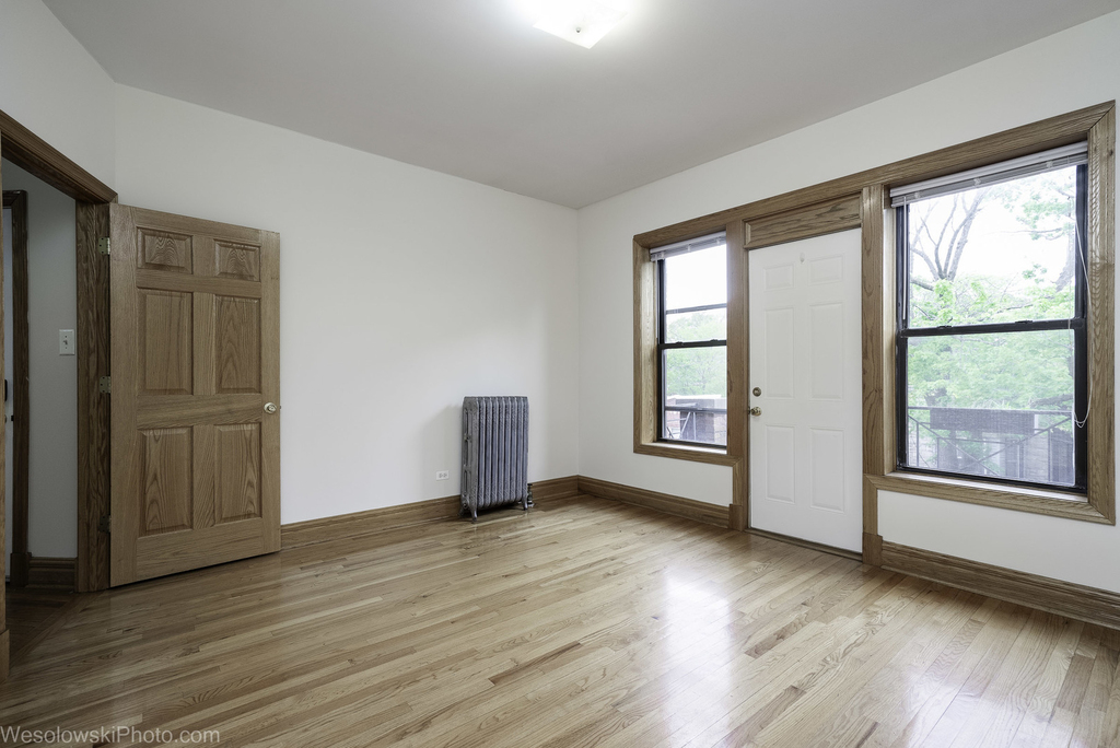 1165 E 54th Street - Photo 2
