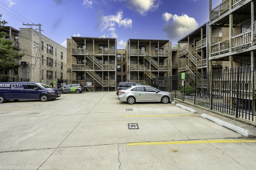 1165 E 54th Street - Photo 13