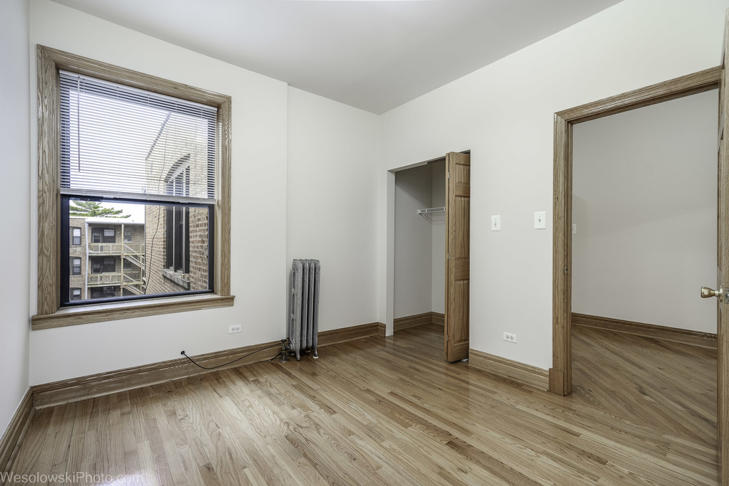 1165 E 54th Street - Photo 8