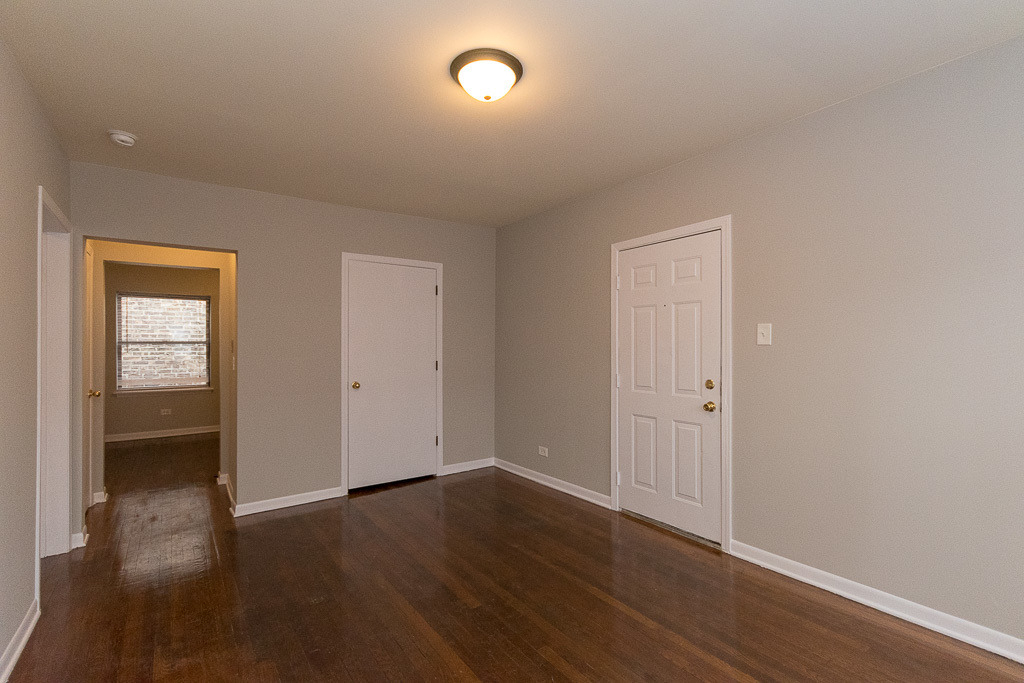 5748 N Winthrop Avenue - Photo 13