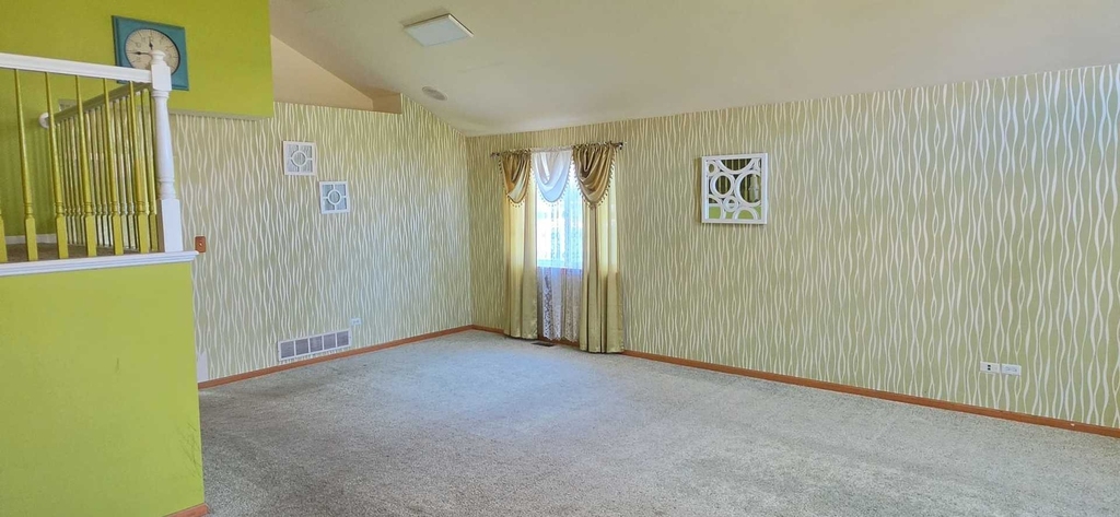 2416 Boxwood Lane - Photo 4