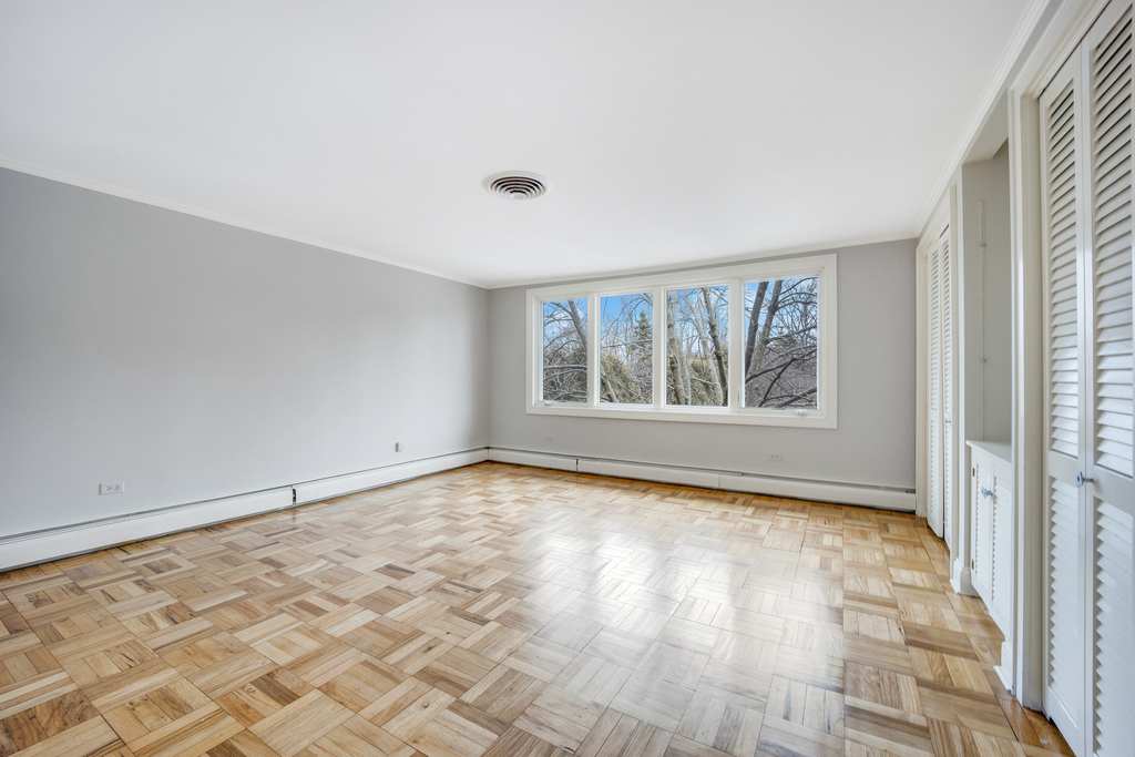 120 E 8th Street - Photo 11