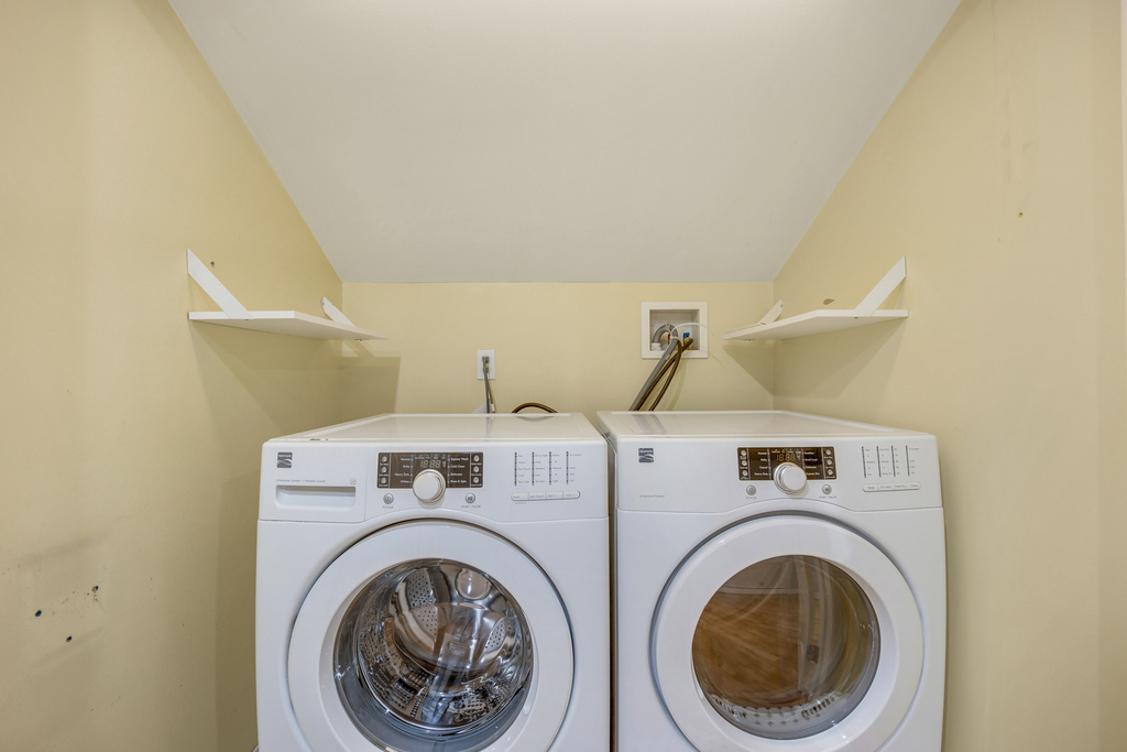 120 E 8th Street - Photo 24