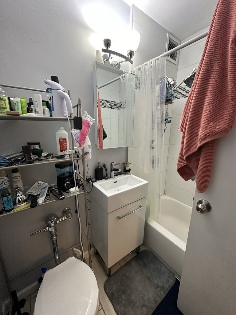 4880 N Marine Drive - Photo 3