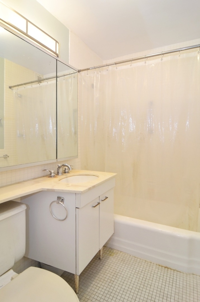 400 E Randolph Street - Photo 6
