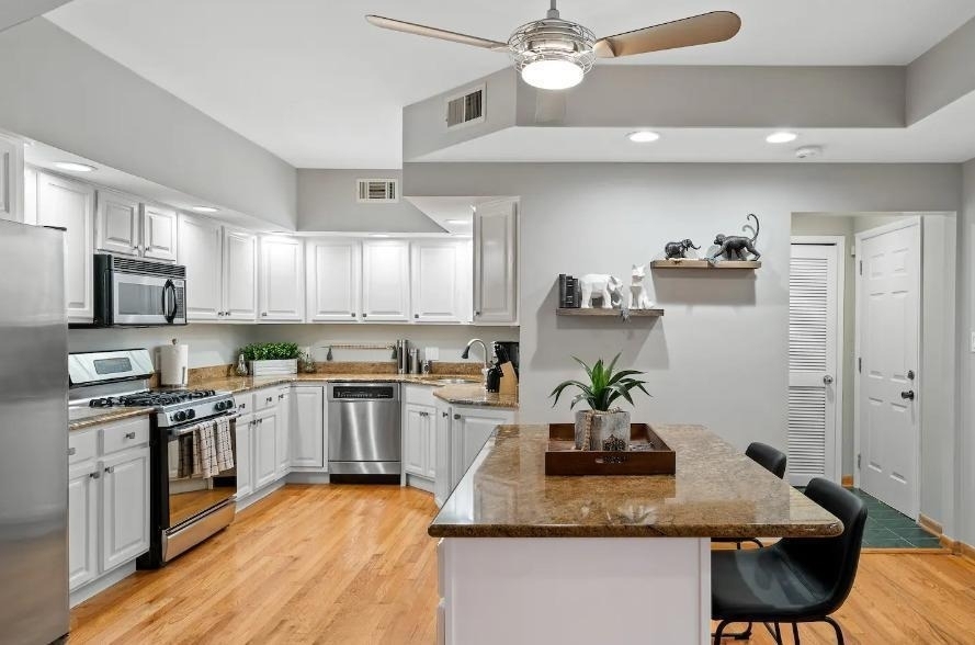 1450 W Webster Avenue - Photo 5
