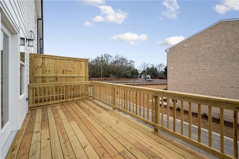 737 Payton Lane - Photo 7