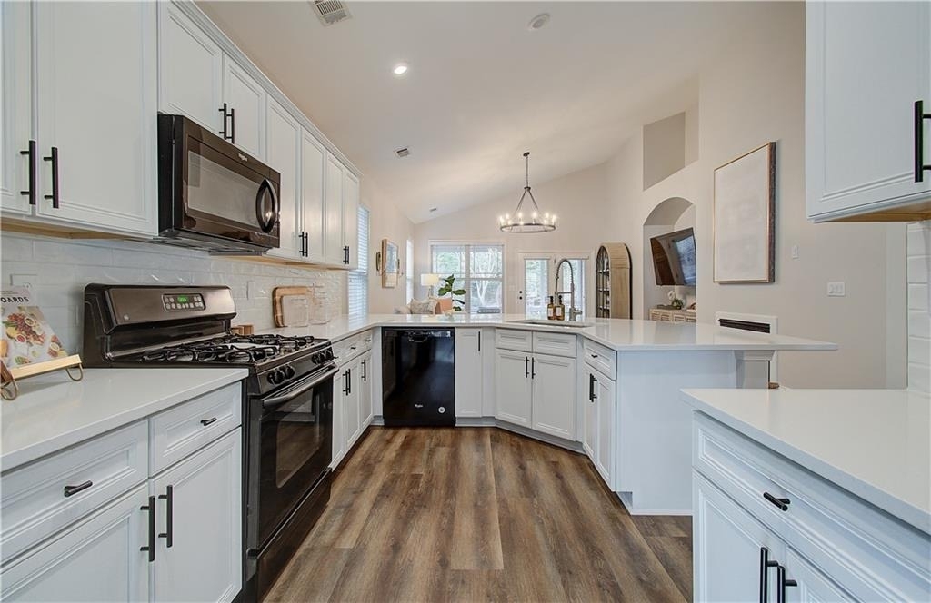 3822 Carriage House Drive - Photo 7