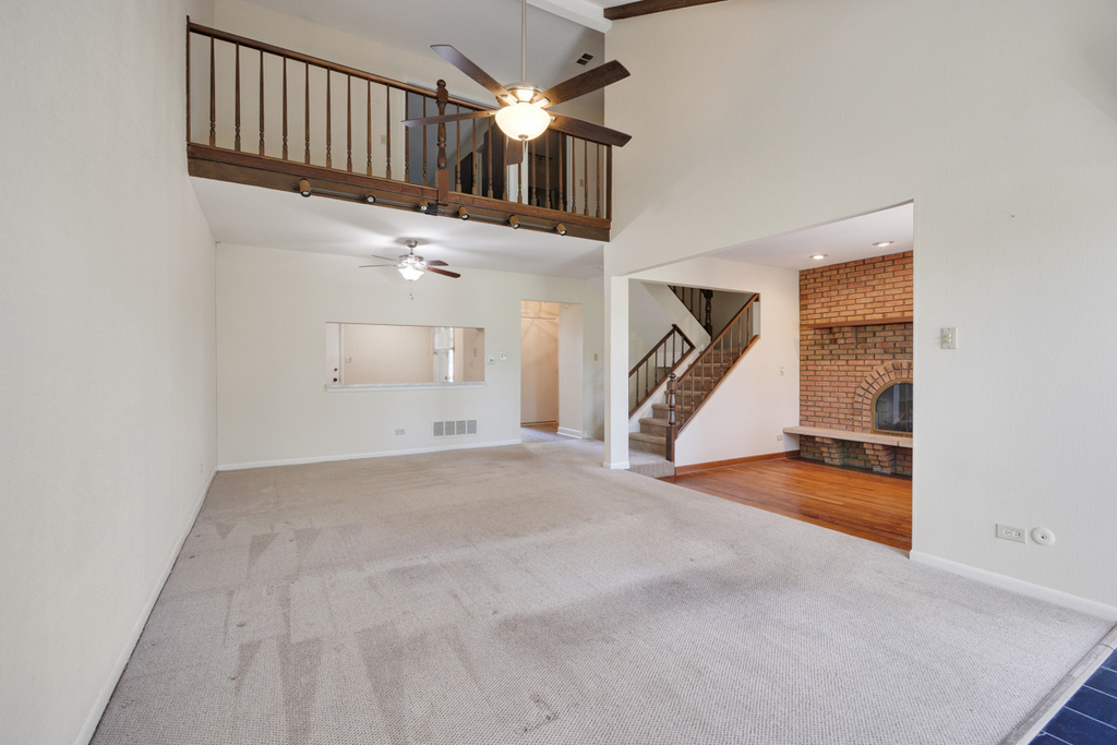1525 Columbia Court - Photo 9