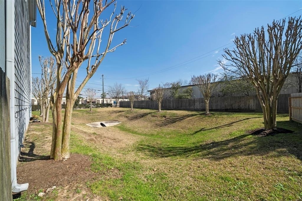 835 Garden Oaks Trace - Photo 3