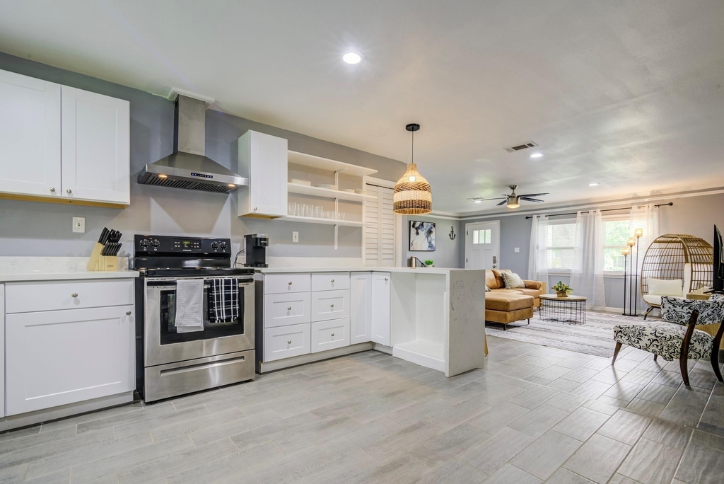 541 Circle Drive - Photo 7