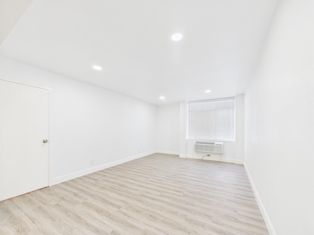 7510 Hornwood Drive - Photo 1