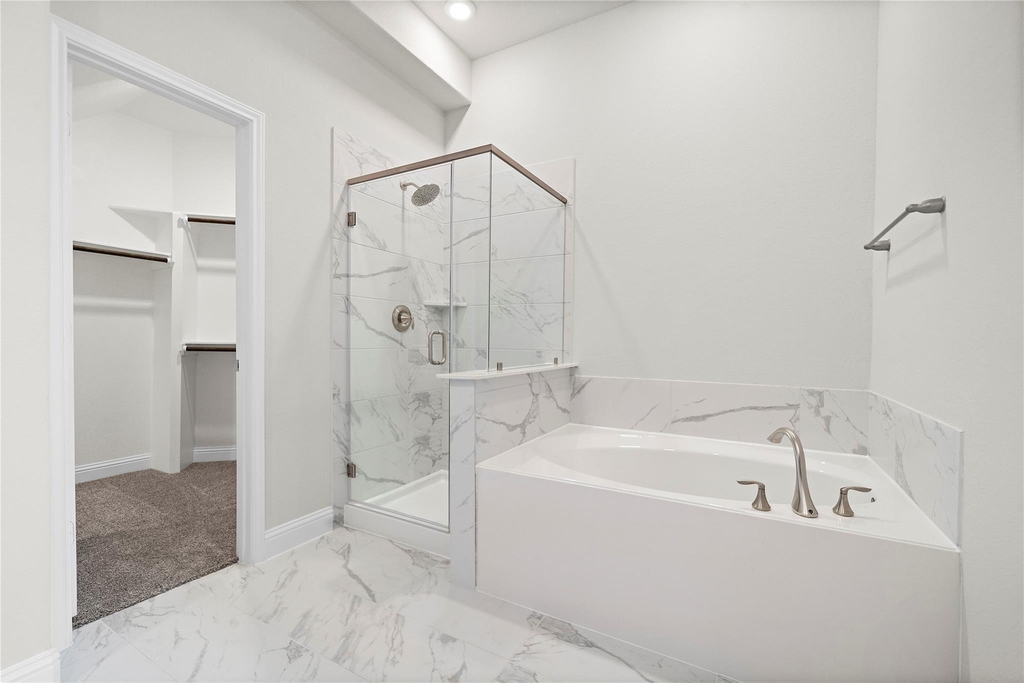 1718 Forest Mist Drive - Photo 3