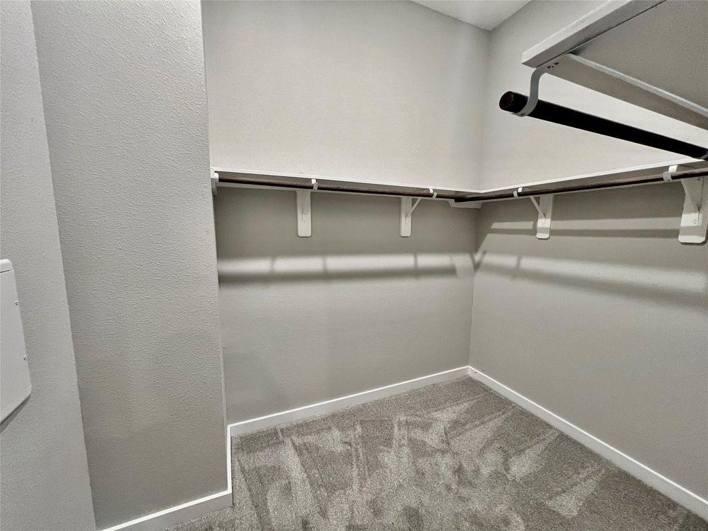 6712 Parker Oaks Lane - Photo 3