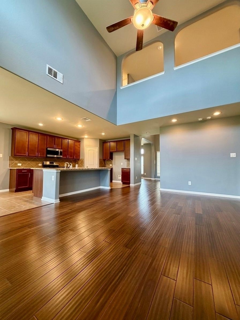 17518 Cypress Hilltop Way - Photo 5