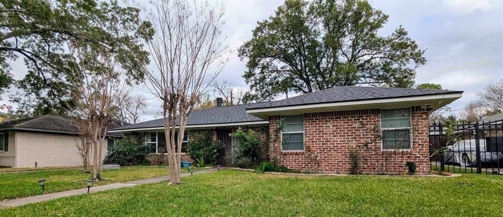 5306 Briarbend Drive - Photo 16