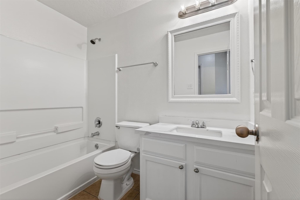 20506 Fairworth Place Lane - Photo 2