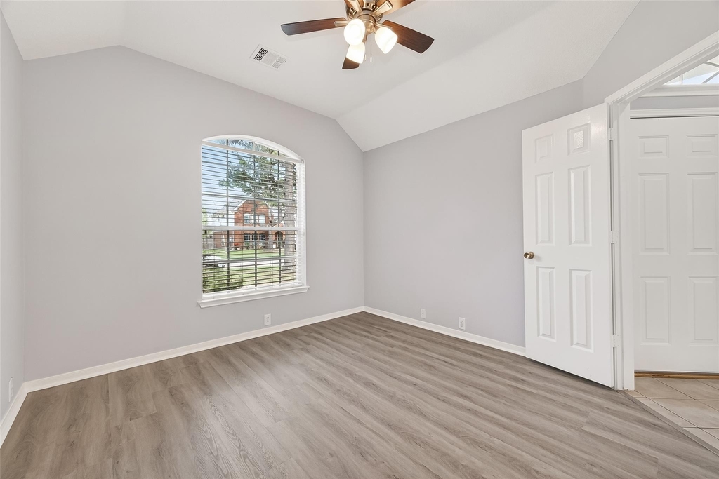 3135 Silver Cedar Trail - Photo 3
