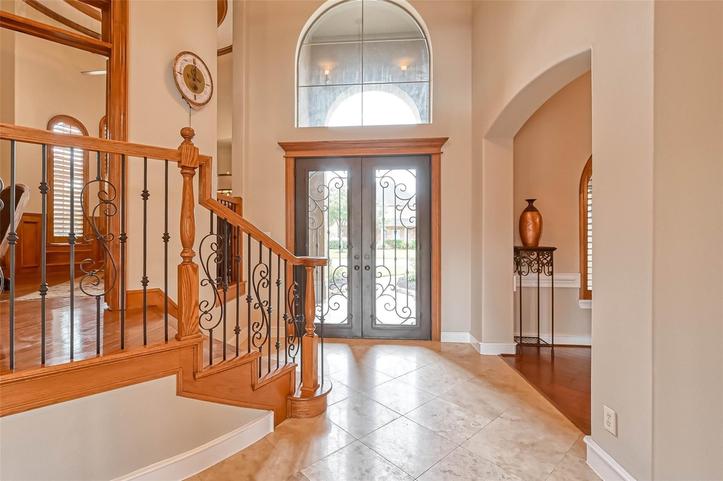 13815 Nathan Ridge Lane - Photo 3