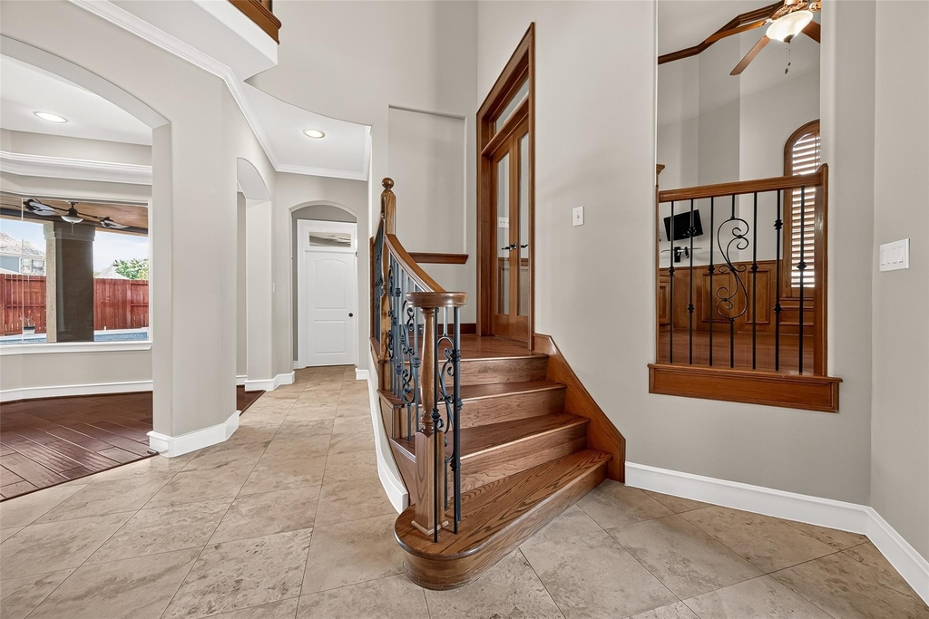 13815 Nathan Ridge Lane - Photo 3