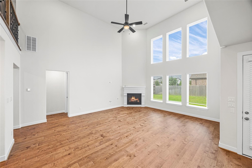 4627 Clear Creek Drive - Photo 8