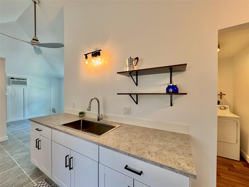 2413 Woodhead Street - Photo 5