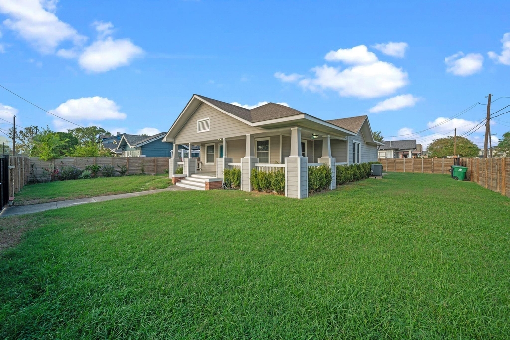 5711 Sherman Street - Photo 4