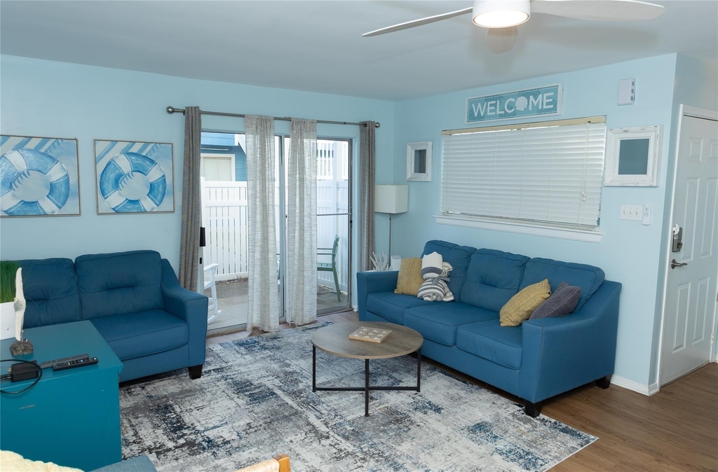 3506 Cove View Boulevard - Photo 0