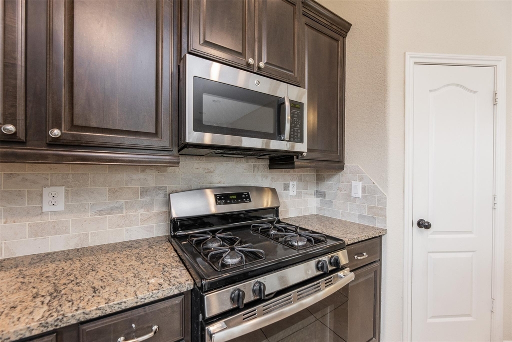 24943 Blue Mountain Park Lane - Photo 12