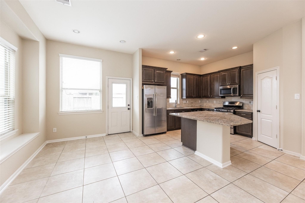 24943 Blue Mountain Park Lane - Photo 8