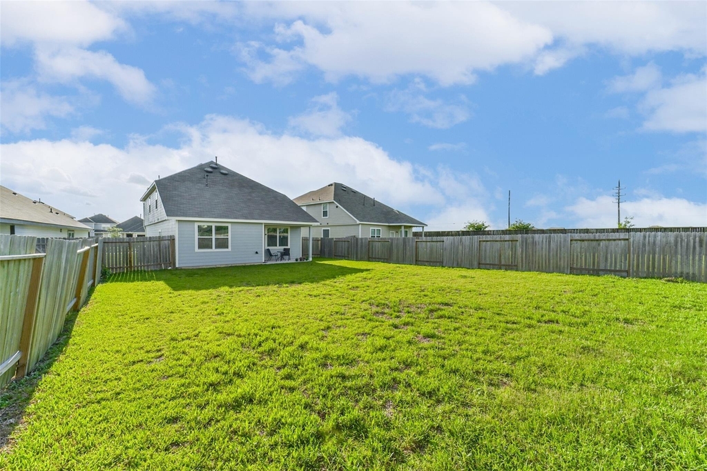 4907 Luke Mathew Drive - Photo 33