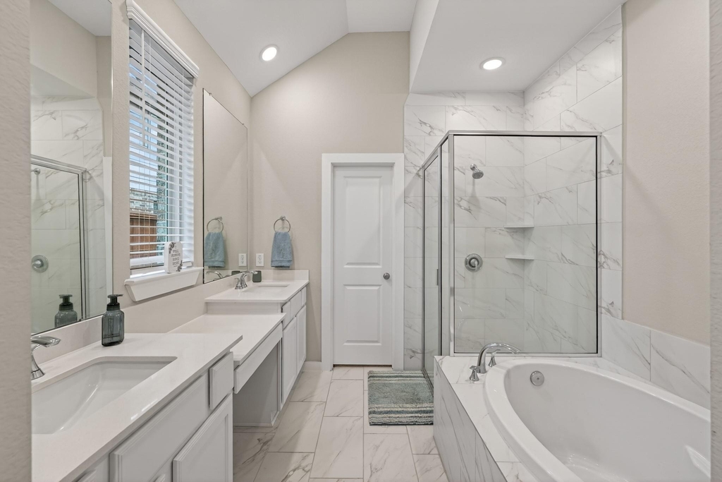 8145 Overland Grove - Photo 37